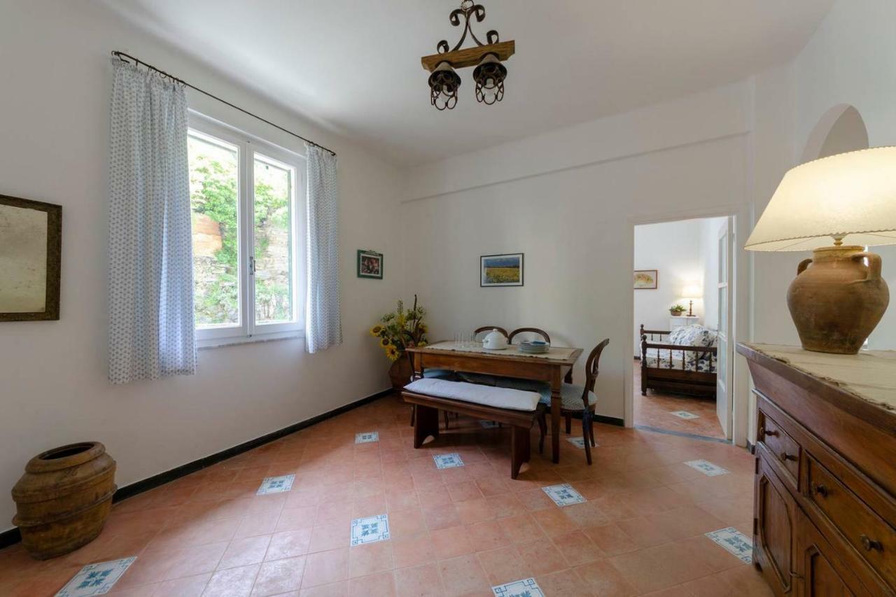 Апартаменты Joivy Light Flat With Great View, Cinque Terre Вернацца Экстерьер фото